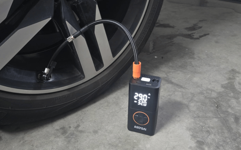 AstroAI L7 Tire Inflator Portable Air Compressor